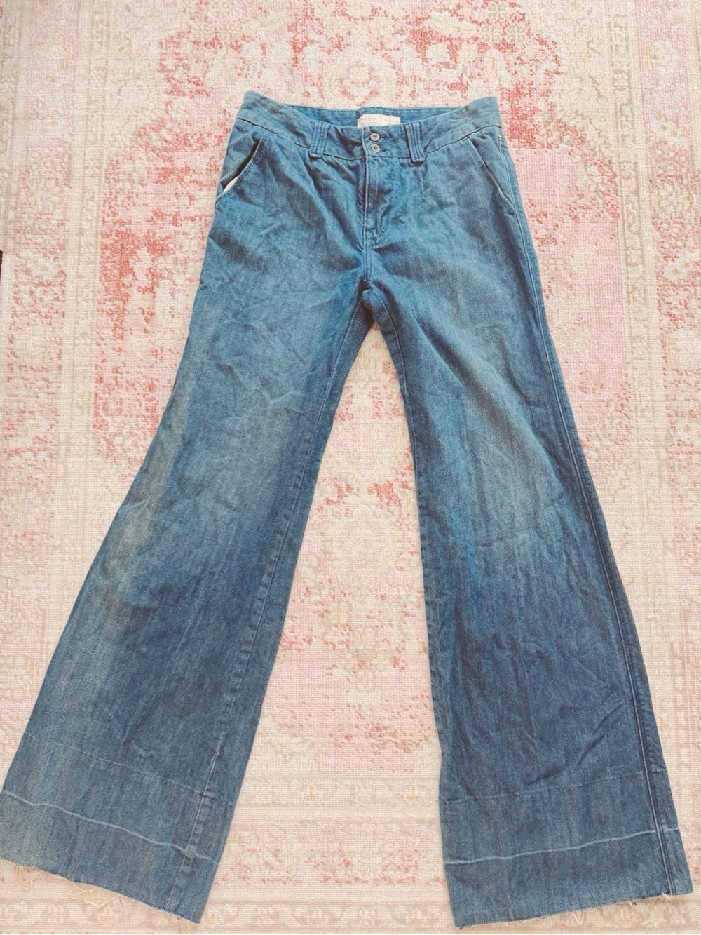 Old Navy, Women’s Vintage Blue Flared Jeans High-Rise